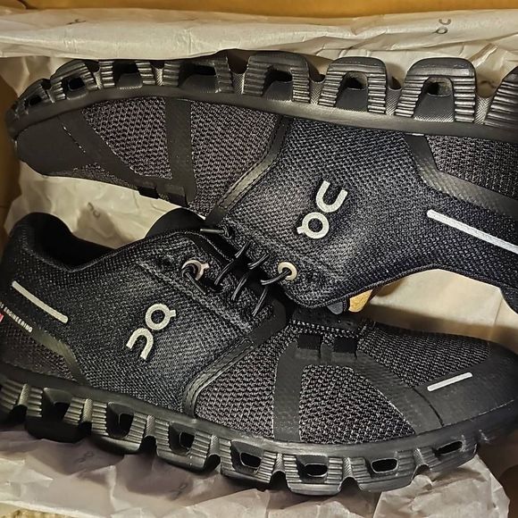 On Running Women's Cloud 5 Running Shoe in All Black
Waterproof 
Box as is Size - Picture 6 of 7